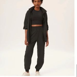 COPY - Girlfriend Collective Summit Track Pant XS Black
